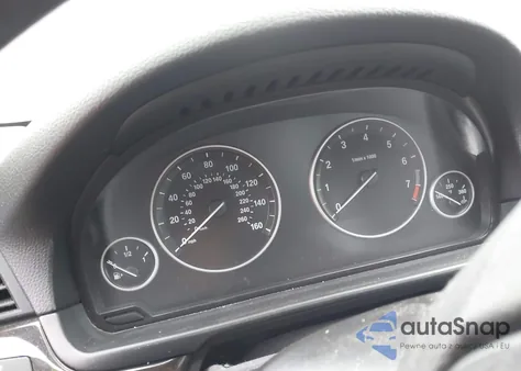 2013 BMW 528I xDrive z USA, uszkodzony, nr VIN WBAXH5C56DD107545